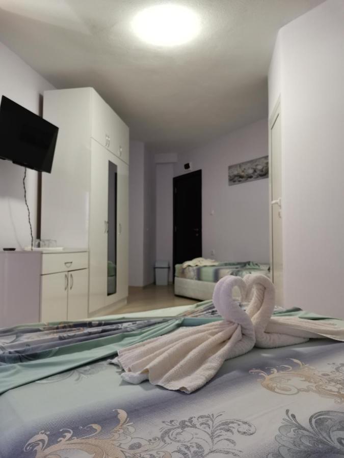 Primorski Briz Guest House Primorsko Dış mekan fotoğraf