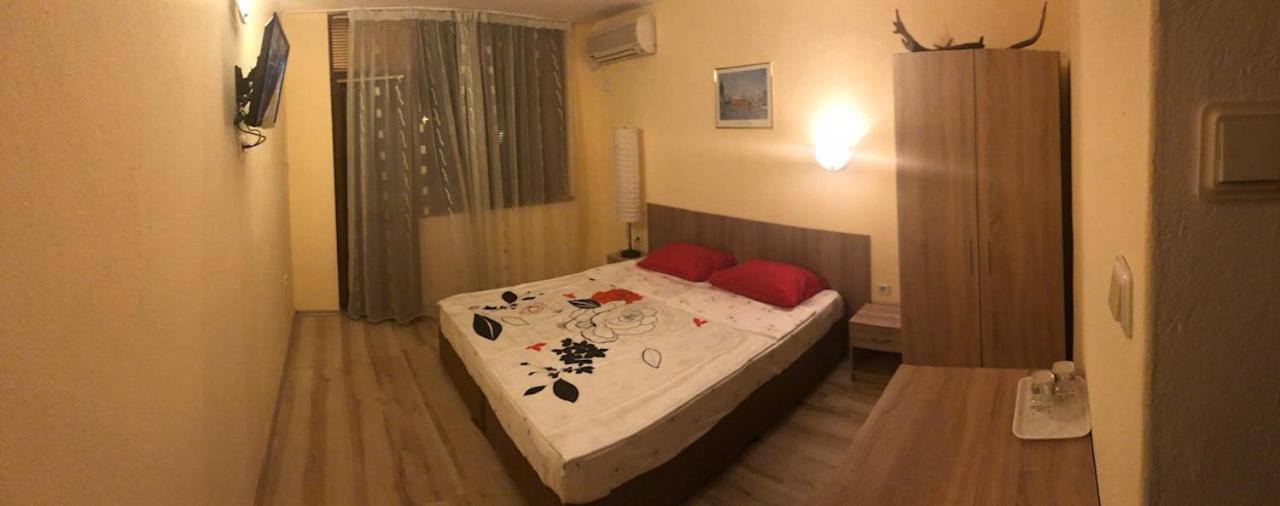 Primorski Briz Guest House Primorsko Dış mekan fotoğraf