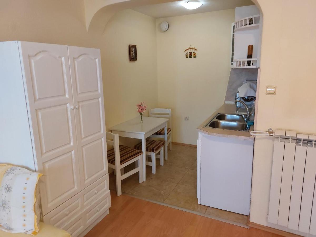Primorski Briz Guest House Primorsko Dış mekan fotoğraf